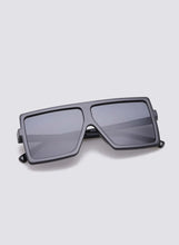 Load image into Gallery viewer, WHO ME FLAT TOP SUNGLASSES (BLACK)
