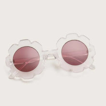 Load image into Gallery viewer, FLOWER ME SUNGLASSES (CLEAR)
