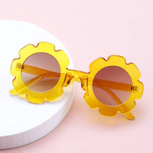 Load image into Gallery viewer, FLOWER ME SUNGLASSES (CLEAR ORANGE)

