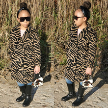 Load image into Gallery viewer, I&#39;M READY PRINT COAT
